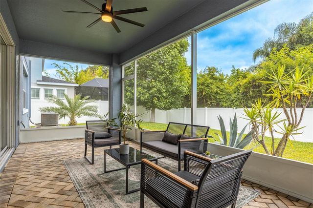 136 PHILIPPE GRAND COURT, Safety Harbor, FL 34695