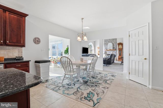 527 FAGLEYSVILLE RD, Perkiomenville, PA 18074