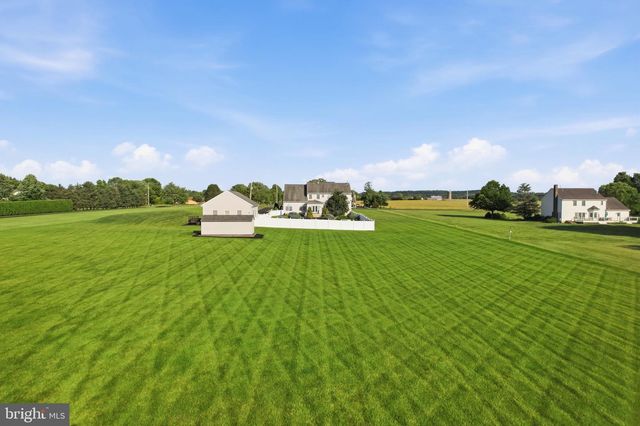 527 FAGLEYSVILLE RD, Perkiomenville, PA 18074