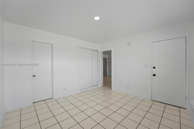 380 SE 12th Ave 2, Deerfield Beach, FL 33441