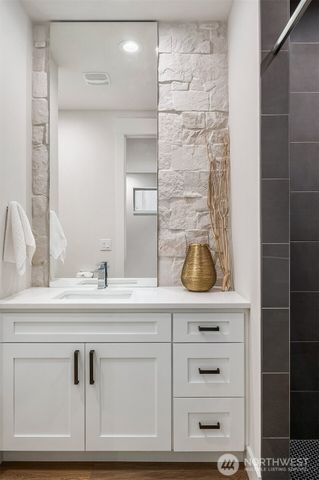 709 Chris David Drive, Steilacoom, WA 98388