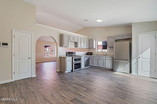 3424 BELFRY PARK Drive, El Paso, TX 79936