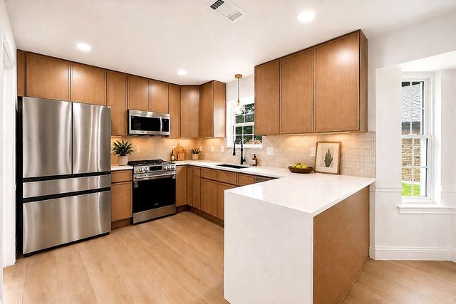 2131 Springwood, Carrollton, TX 75006