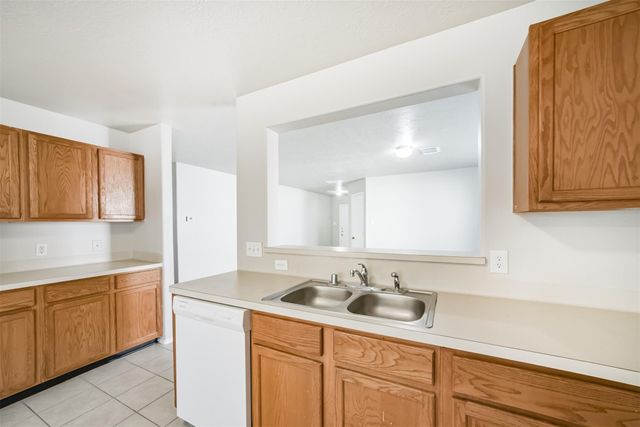 4915 Winding View Lane, Humble, TX 77346