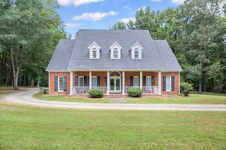 10300 KENTWOOD ESTATES DR, Cordova, TN 38018