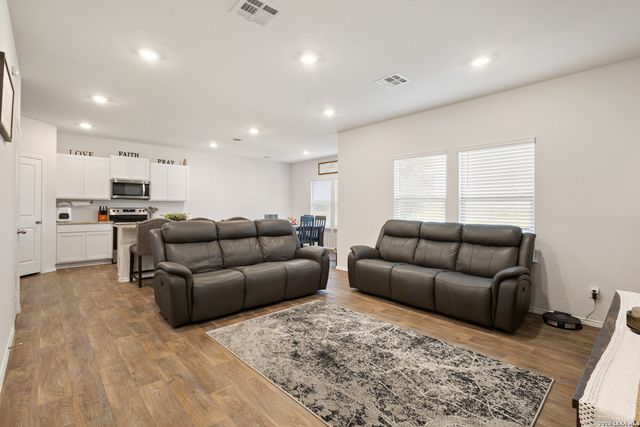 20523 LORENA XING, San Antonio, TX 78264