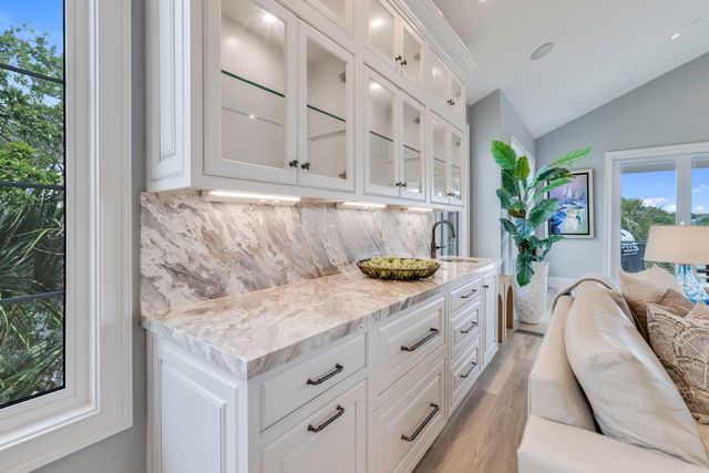 12 Ocean Point Drive, Isle Of Palms, SC 29451