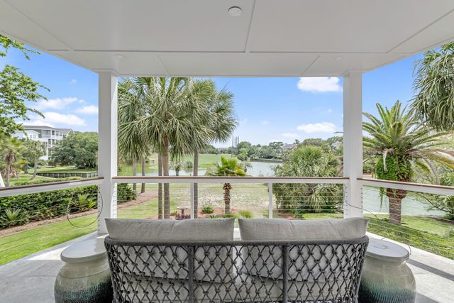 12 Ocean Point Drive, Isle Of Palms, SC 29451