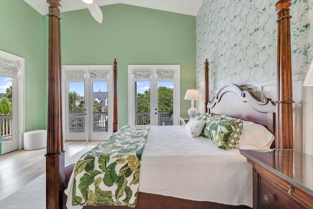 12 Ocean Point Drive, Isle Of Palms, SC 29451