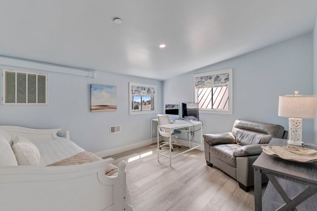 12 Ocean Point Drive, Isle Of Palms, SC 29451