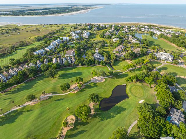 12 Ocean Point Drive, Isle Of Palms, SC 29451