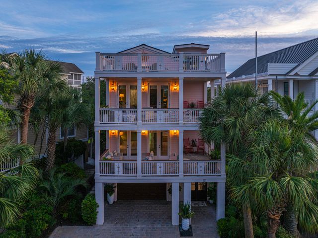 12 Ocean Point Drive, Isle Of Palms, SC 29451