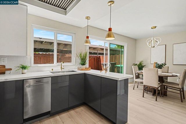 3153 Cochise Way, Pleasanton, CA 94588