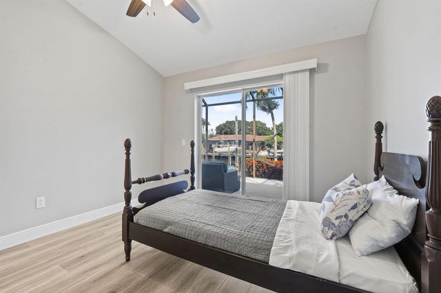 117 Queen Elizabeth Court, Hutchinson Island, FL 34949