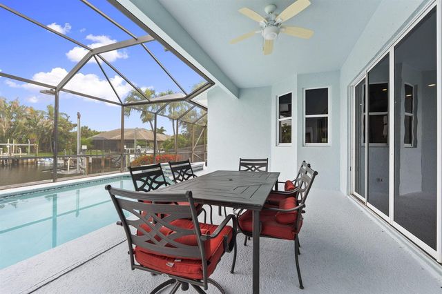 117 Queen Elizabeth Court, Hutchinson Island, FL 34949