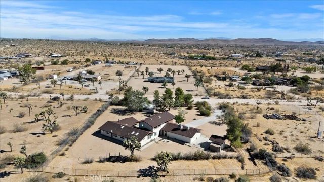 59187 Mesa Dr, Yucca Valley, CA 92284