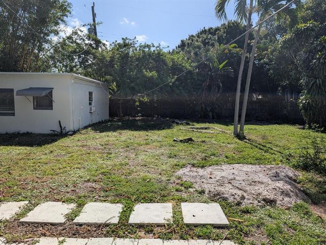 1420 NW 5th Avenue, Fort Lauderdale, FL 33311