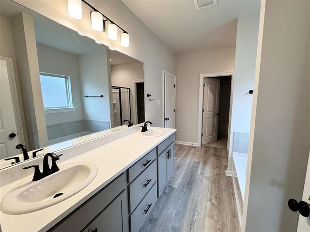 148 CHANDLER Lane, Sulphur, LA 70665