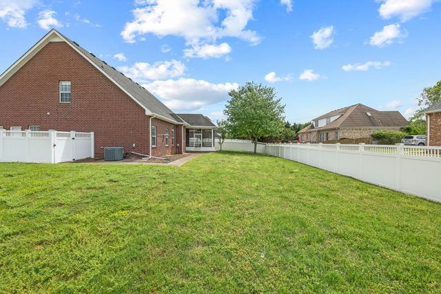 2651 James Edmon Ct, Murfreesboro, TN 37129