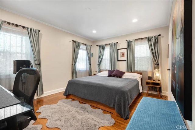 1569 S Orange Grove Avenue, Los Angeles, CA 90019