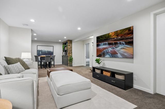 3015 Colfax Avenue S, Minneapolis, MN 55408