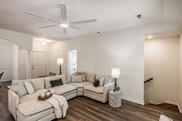 3005 Lana Ln, Greenbrier, TN 37073