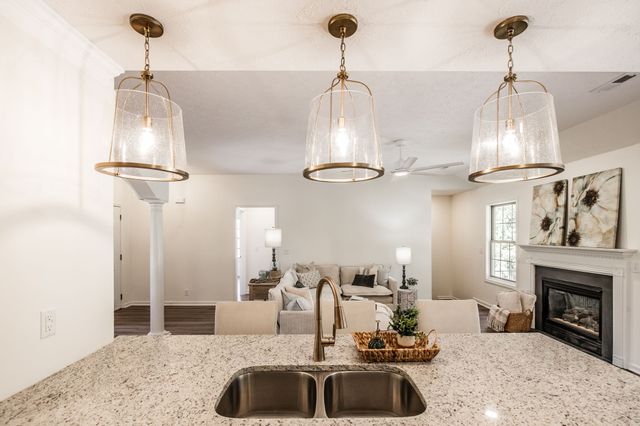 3005 Lana Ln, Greenbrier, TN 37073