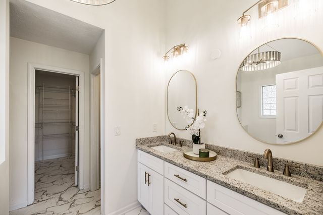 3005 Lana Ln, Greenbrier, TN 37073