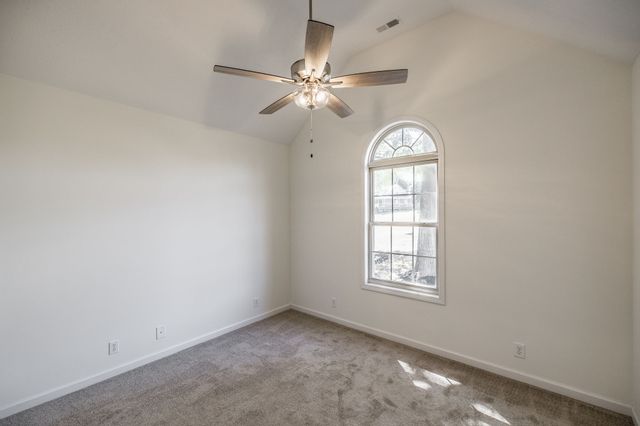 3005 Lana Ln, Greenbrier, TN 37073