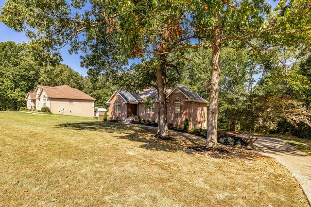 3005 Lana Ln, Greenbrier, TN 37073