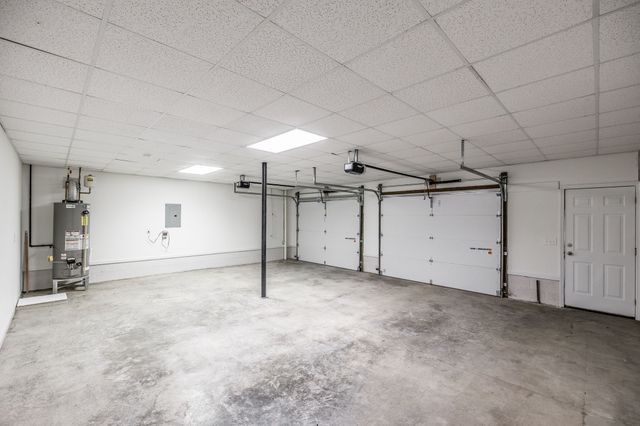 3005 Lana Ln, Greenbrier, TN 37073