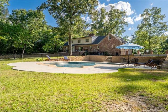 2061 Rayconda Road, Fayetteville, NC 28304
