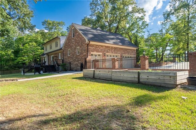 2061 Rayconda Road, Fayetteville, NC 28304