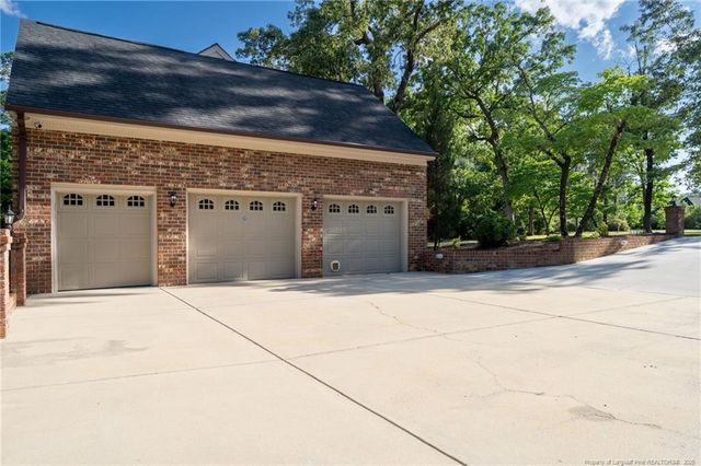 2061 Rayconda Road, Fayetteville, NC 28304
