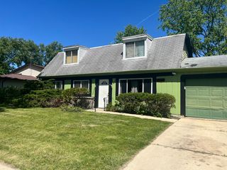 22745 Valley Drive, Richton Park, IL 60471