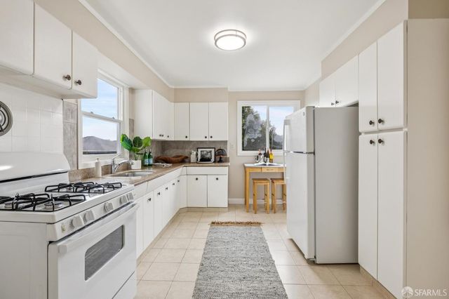 45 Dalewood Way, San Francisco, CA 94127