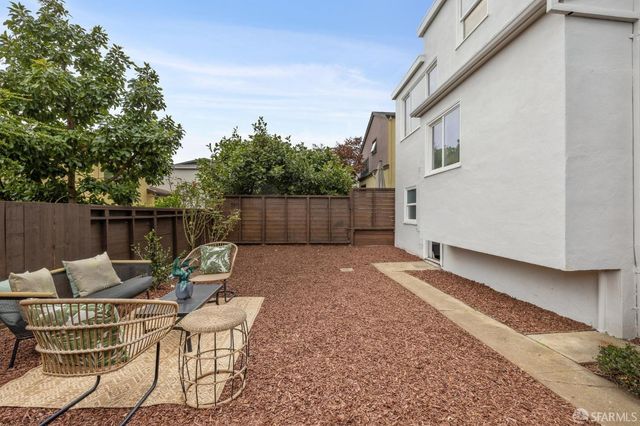 45 Dalewood Way, San Francisco, CA 94127