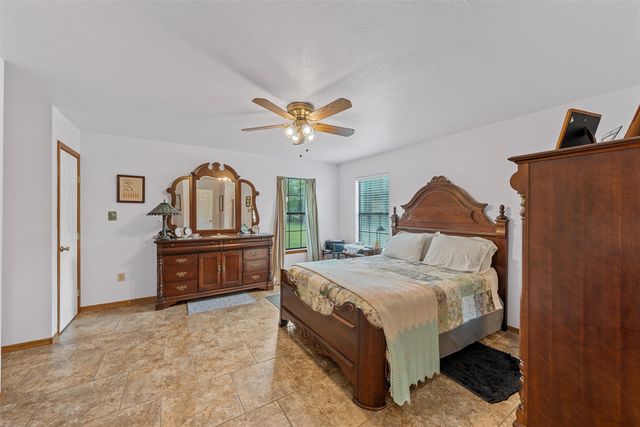 671 Lcr 516, Mexia, TX 76667