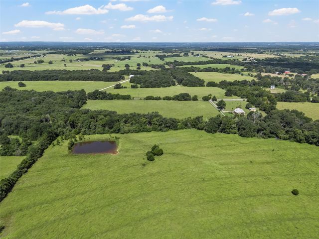 671 Lcr 516, Mexia, TX 76667