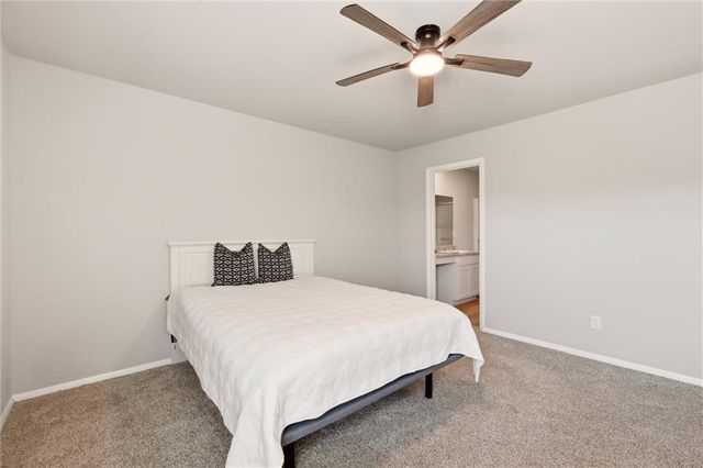 37815 W 207th Terrace, Edgerton, KS 66021