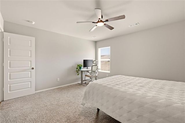 37815 W 207th Terrace, Edgerton, KS 66021
