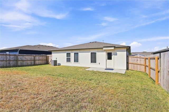 37815 W 207th Terrace, Edgerton, KS 66021