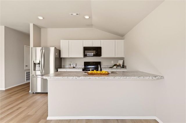 37815 W 207th Terrace, Edgerton, KS 66021