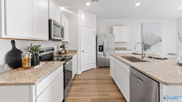 405 Jackson Point Circle, Huntsville, AL 35811