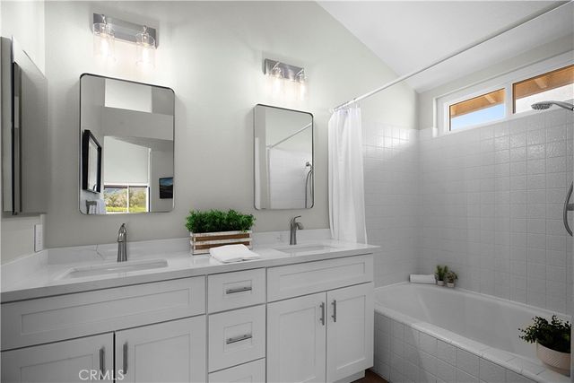 15 Sarracenia, Rancho Santa Margarita, CA 92688