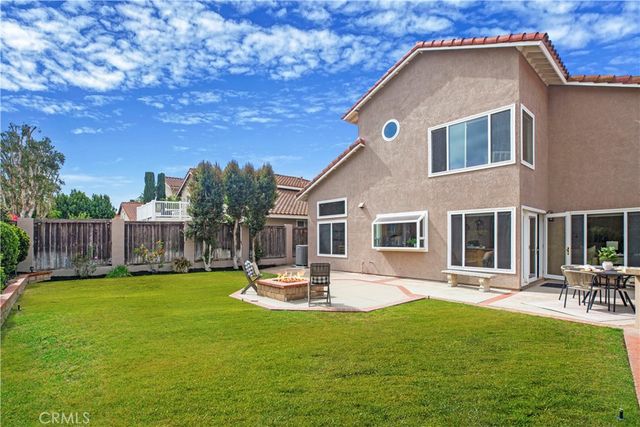 15 Sarracenia, Rancho Santa Margarita, CA 92688