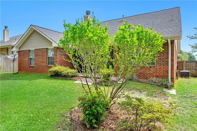2520 Rosebud Drive, Mobile, AL 36695