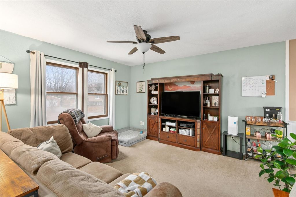 500 NW Norton Circle, Grimes, IA 50111