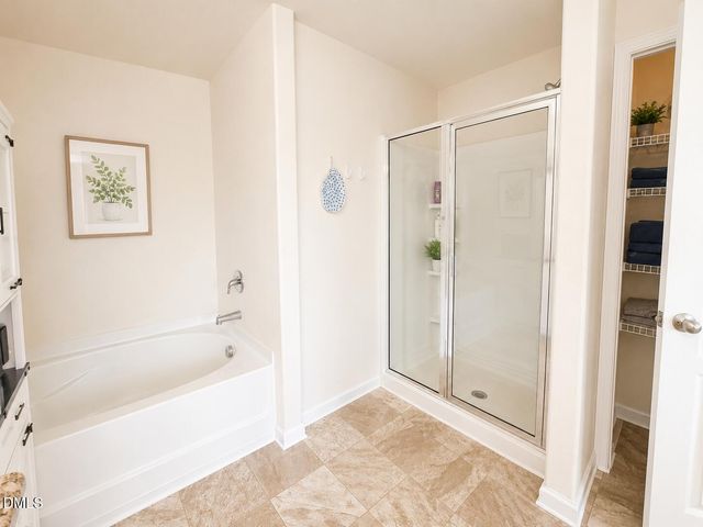 128 Steamboat Lane, Burlington, NC 27217