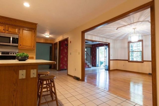 4 Mead Circle, Lexington, MA 02420